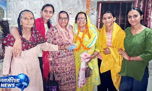 जेठ पंचायत प्रधान, भाभी वार्ड पंच