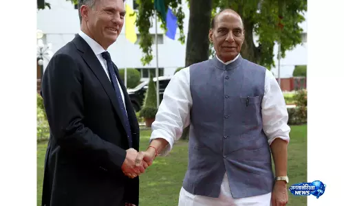 राजनाथ सिंह और ऑस्ट्रेलिया के उप PM दूसरी भारत-ऑस्ट्रेलिया रक्षा मंत्रियों की वार्ता करेंगे राजनाथ सिंह और ऑस्ट्रेलिया के उप PM दूसरी भारत-ऑस्ट्रेलिया रक्षा मंत्रियों की वार्ता करेंगे