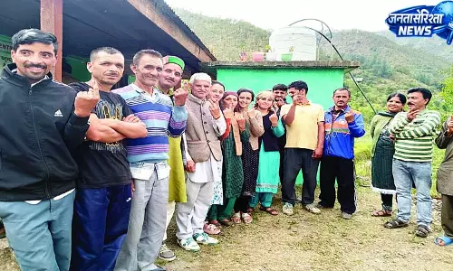 पंचायत चुनाव: बुजुर्गों से लेकर फर्स्ट टाइम वोटरों में उत्साह पंचायत चुनाव: बुजुर्गों से लेकर फर्स्ट टाइम वोटरों में उत्साह