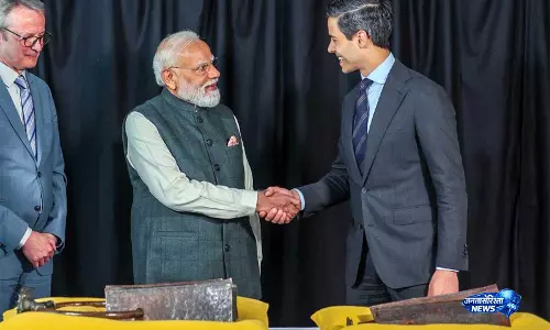 भारत वापस लाई गई चोल-युग की तांबे की प्लेटों के प्रति गहरा आकर्षण है: PM मोदी भारत वापस लाई गई चोल-युग की तांबे की प्लेटों के प्रति गहरा आकर्षण है: PM मोदी