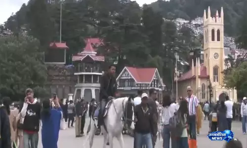 Himachal Pradesh: सुहावना मौसम, प्री-मॉनसून बारिश से शिमला में टूरिस्ट की भारी भीड़