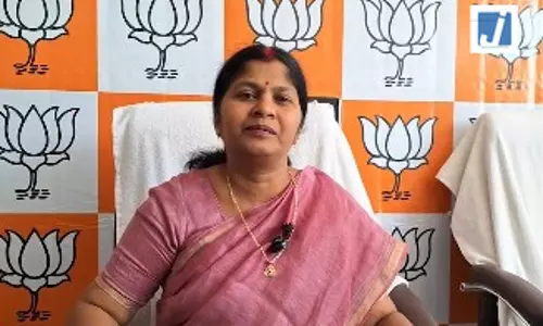 अखिलेश यादव अपने कार्यकाल का हिसाब दें अखिलेश यादव अपने कार्यकाल का हिसाब दें