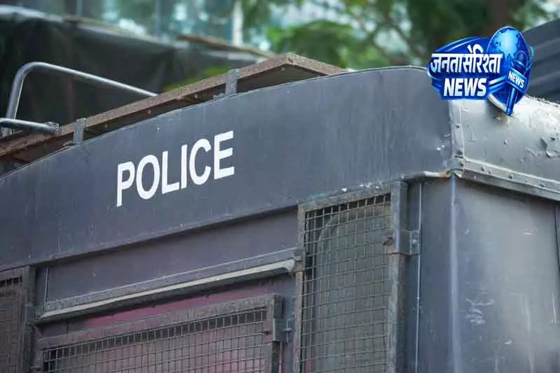 Mohali कोर्ट ने एजेंट्स को 5 दिन की पुलिस रिमांड में भेजा Mohali कोर्ट ने एजेंट्स को 5 दिन की पुलिस रिमांड में भेजा