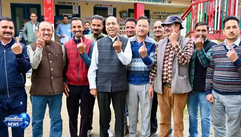 Himachal में मंडी नतीजों पर सियासी चर्चा Himachal में मंडी नतीजों पर सियासी चर्चा