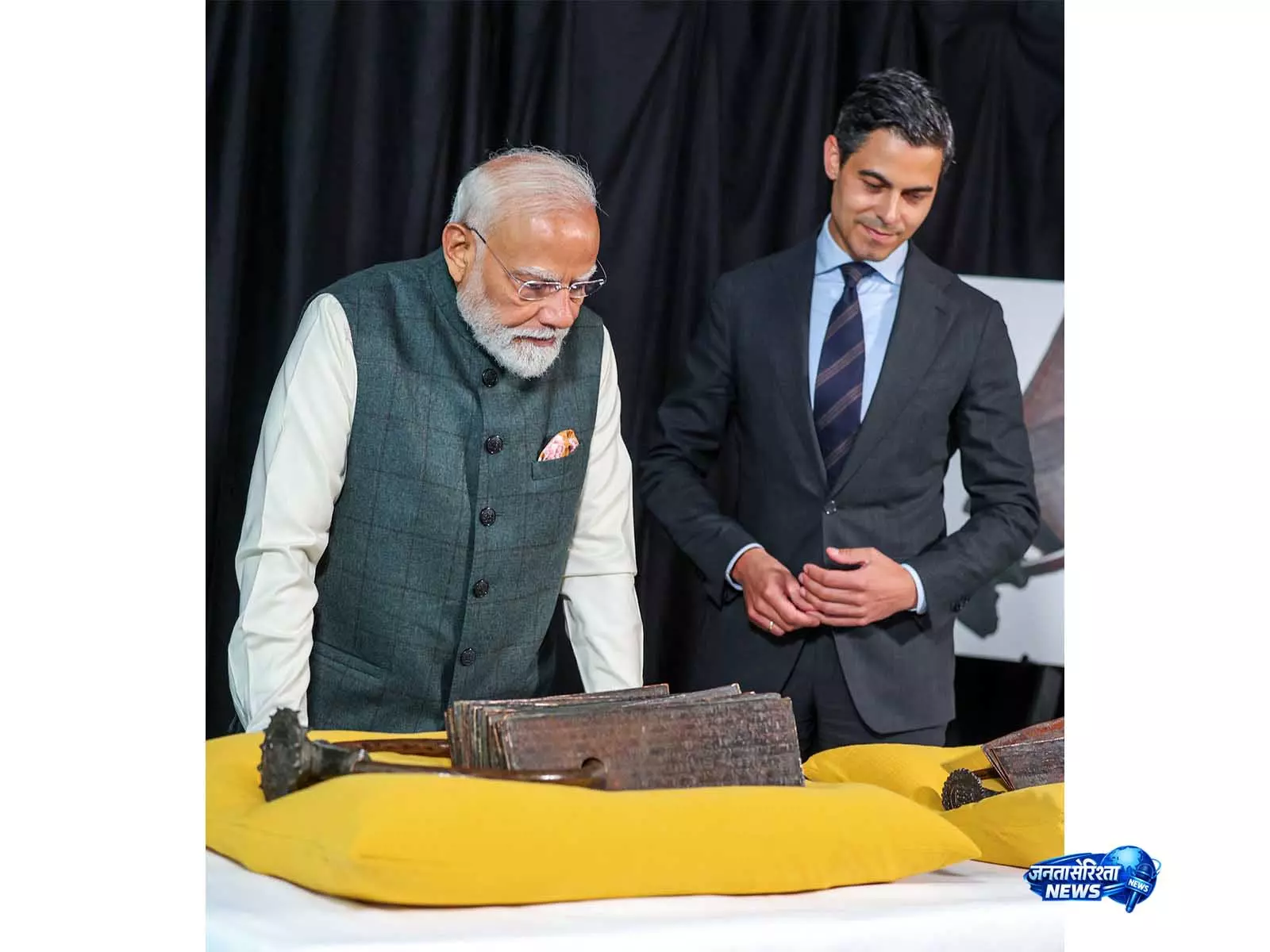 खुशी और गर्व के संदेश मिल रहे हैं: PM मोदी ने भारत वापस लाई गई चोल तांबे की प्लेटों का महत्व बताया खुशी और गर्व के संदेश मिल रहे हैं: PM मोदी ने भारत वापस लाई गई चोल तांबे की प्लेटों का महत्व बताया