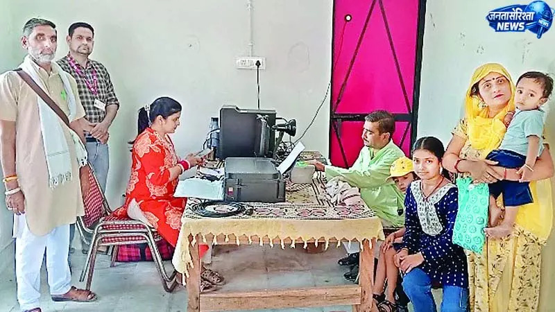घनारी में अपडेट करवाएं आधार कार्ड घनारी में अपडेट करवाएं आधार कार्ड