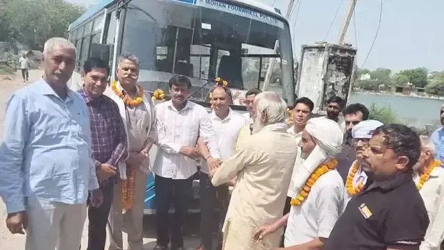 Faridabad: दशकों का इंतजार खत्म, 36 वर्ष बाद गांवों तक पहुंची बस सेवा Faridabad: दशकों का इंतजार खत्म, 36 वर्ष बाद गांवों तक पहुंची बस सेवा