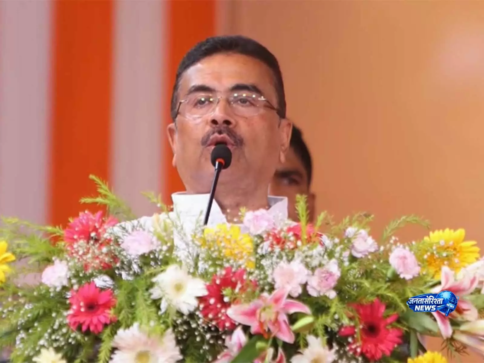 पश्चिम बंगाल सरकार में कल 35 मंत्री शामिल होंगे: CM सुवेंदु अधिकारी पश्चिम बंगाल सरकार में कल 35 मंत्री शामिल होंगे: CM सुवेंदु अधिकारी