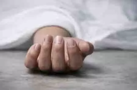 चंबा: पर्यटकों की कार 500 मीटर गहरी खाई में गिरी, 8 लोगों की दर्दनाक मौत चंबा: पर्यटकों की कार 500 मीटर गहरी खाई में गिरी, 8 लोगों की दर्दनाक मौत