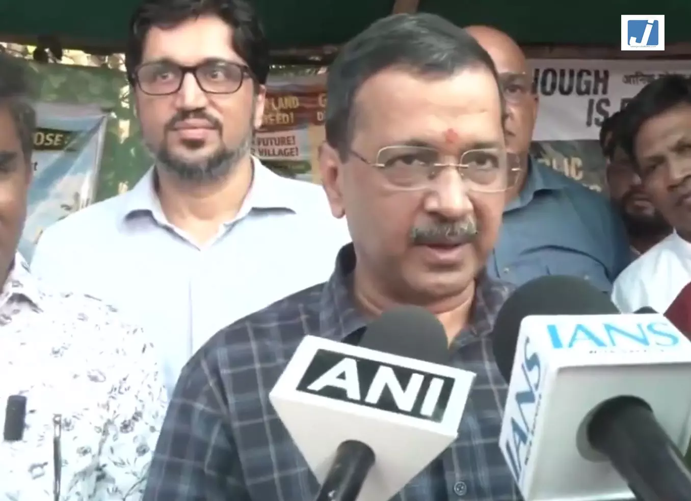 गोवा में परियोजना को लेकर अरविंद केजरीवाल का भाजपा सरकार पर निशाना गोवा में परियोजना को लेकर अरविंद केजरीवाल का भाजपा सरकार पर निशाना