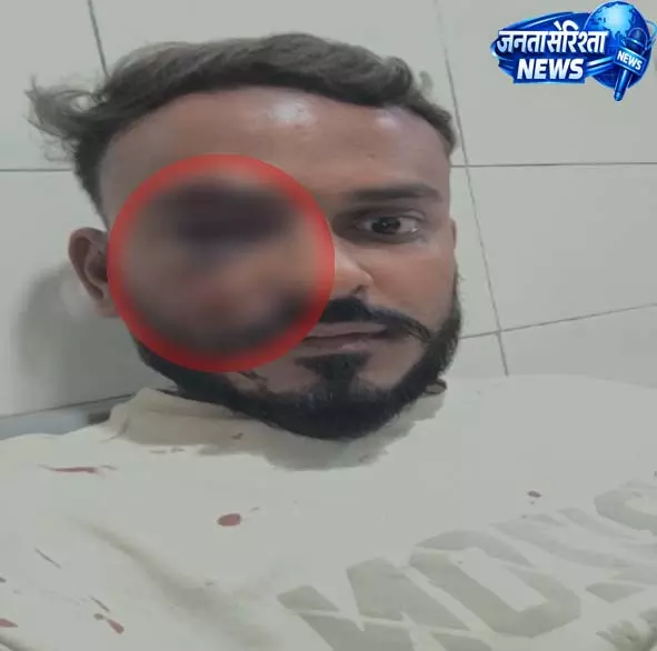 रायपुर में पुराने पैसों के विवाद पर युवक से मारपीट, FIR दर्ज रायपुर में पुराने पैसों के विवाद पर युवक से मारपीट, FIR दर्ज