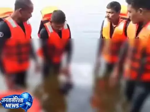 CG: नहावन कार्यक्रम बना मातम, तालाब में डूबने से युवक की मौत CG: नहावन कार्यक्रम बना मातम, तालाब में डूबने से युवक की मौत