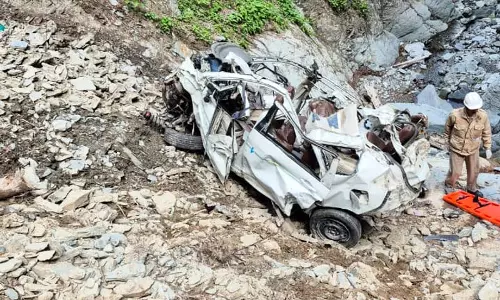 Himachal: चंबा हादसे के आठ पीड़ितों के शव बरामद