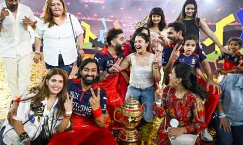 11 साल में 5 ट्रॉफी जीतना मेरे लिए बहुत खास है, आरसीबी के चैंपियन बनने पर बोले क्रुणाल 11 साल में 5 ट्रॉफी जीतना मेरे लिए बहुत खास है, आरसीबी के चैंपियन बनने पर बोले क्रुणाल