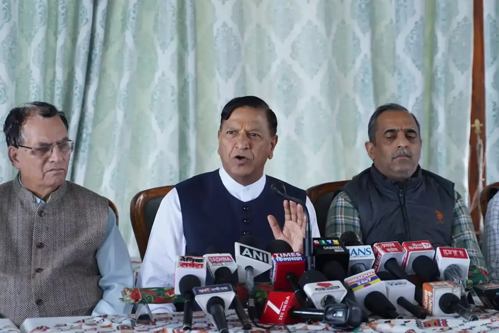 Shimla: नगर निगम चुनाव में जनता ने सरकार की नीतियों को नकारा : बिंदल Shimla: नगर निगम चुनाव में जनता ने सरकार की नीतियों को नकारा : बिंदल