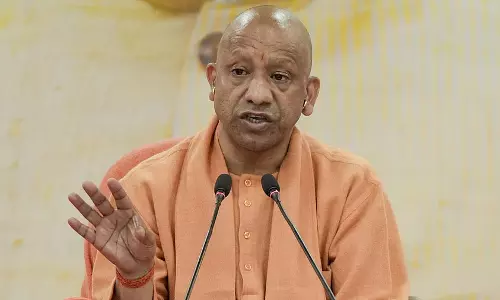 UP : तूफान-बारिश के बीच योगी आदित्यनाथ सख्त, राहत कार्य तेज करने के निर्देश UP : तूफान-बारिश के बीच योगी आदित्यनाथ सख्त, राहत कार्य तेज करने के निर्देश