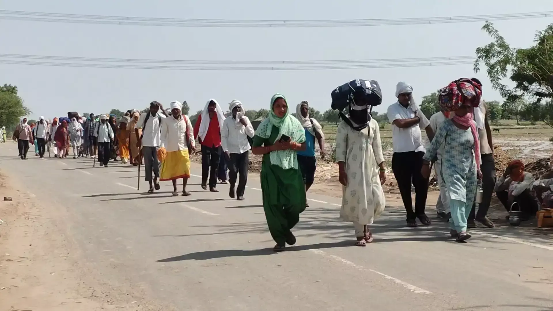 Nuh: धार्मिक यात्रा में दिखा सामाजिक सद्भाव का अद्भुत उदाहरण Nuh: धार्मिक यात्रा में दिखा सामाजिक सद्भाव का अद्भुत उदाहरण
