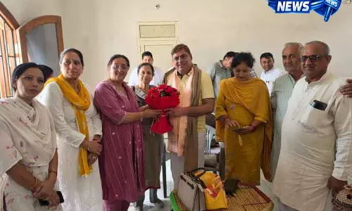सीनियर BJP नेता ने Haryana एग्री मार्केटिंग बोर्ड के चेयरमैन का पद संभाला सीनियर BJP नेता ने Haryana एग्री मार्केटिंग बोर्ड के चेयरमैन का पद संभाला