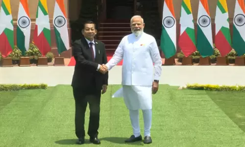 प्रधानमंत्री मोदी और म्यांमार के राष्ट्रपति की मुलाकात, द्विपक्षीय सहयोग मजबूत करने पर हुई चर्चा प्रधानमंत्री मोदी और म्यांमार के राष्ट्रपति की मुलाकात, द्विपक्षीय सहयोग मजबूत करने पर हुई चर्चा