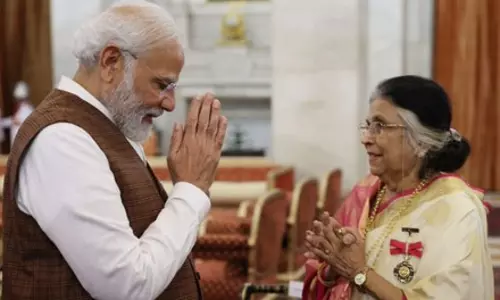 मशहूर गायिका सुमन कल्याणपुर के निधन पर पीएम मोदी ने जताया शोक, बोले- भारतीय संगीत को समृद्ध बनाया मशहूर गायिका सुमन कल्याणपुर के निधन पर पीएम मोदी ने जताया शोक, बोले- भारतीय संगीत को समृद्ध बनाया