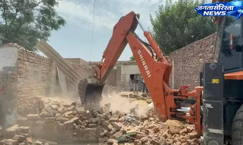 Punjab : नशा तस्करी पर बड़ी कार्रवाई, बठिंडा में आरोपी की अवैध इमारत ध्वस्त