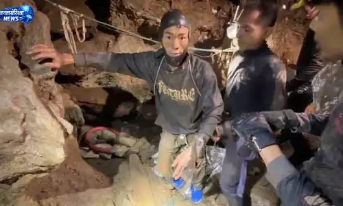 Bangkok बाढ़ग्रस्त गुफा में लापता लोगों की तलाश जारी