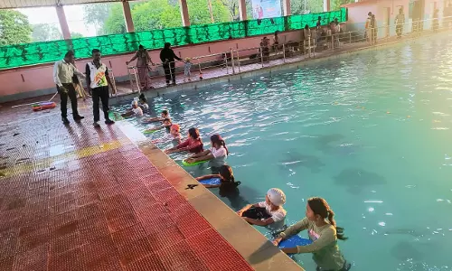पहाड़ों और जंगलों से तरणताल तक : बैगा बच्चों के सपनों को नई उड़ान दे रहा ग्रीष्मकालीन खेल प्रशिक्षण शिविर पहाड़ों और जंगलों से तरणताल तक : बैगा बच्चों के सपनों को नई उड़ान दे रहा ग्रीष्मकालीन खेल प्रशिक्षण शिविर