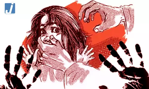 सरकारी अस्पताल में नाबालिग का यौन शोषण, आरोपी डॉक्टर फरार सरकारी अस्पताल में नाबालिग का यौन शोषण, आरोपी डॉक्टर फरार