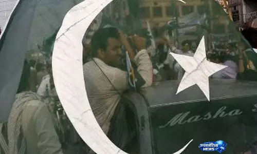 Pakistan: वेतन और पेंशन में देरी से हैदराबाद के जलकर्मी आर्थिक संकट में Pakistan: वेतन और पेंशन में देरी से हैदराबाद के जलकर्मी आर्थिक संकट में