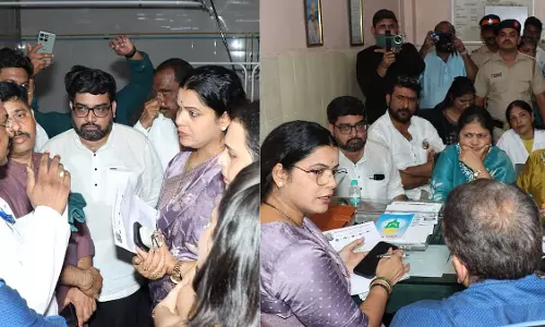 विक्रोली में ICU बंद होने पर विवाद, मेयर रितु तावड़े ने अस्पताल का किया दौरा विक्रोली में ICU बंद होने पर विवाद, मेयर रितु तावड़े ने अस्पताल का किया दौरा