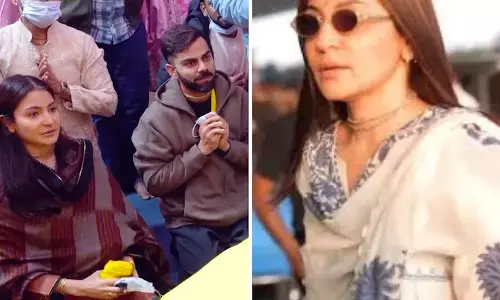 RCB की ऐतिहासिक जीत में अनुष्का शर्मा चर्चा में, तुलसी कंठी माला ने खींचा ध्यान RCB की ऐतिहासिक जीत में अनुष्का शर्मा चर्चा में, तुलसी कंठी माला ने खींचा ध्यान