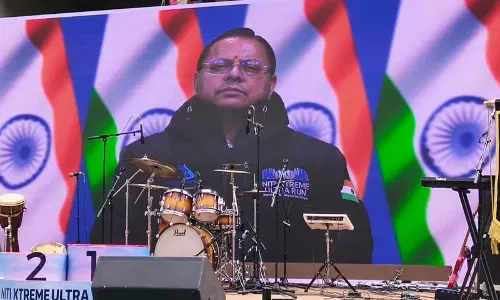 CM धामी ने सीमा पर्यटन को बढ़ावा देने के लिए ‘सीमा दर्शन केंद्र’ और सामुदायिक पर्यटन की घोषणा की CM धामी ने सीमा पर्यटन को बढ़ावा देने के लिए ‘सीमा दर्शन केंद्र’ और सामुदायिक पर्यटन की घोषणा की