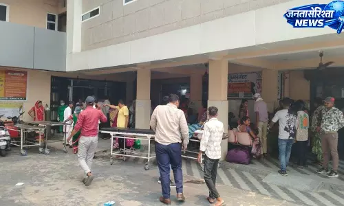पद्मिनी मल्टीप्लेक्स में भीषण आग, स्क्रीन नंबर-1 तक फैली लपटें