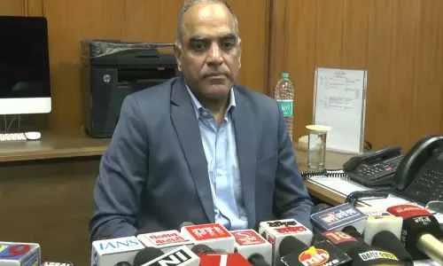Himachal: कार्यवाहक मुख्य सचिव कमलेश पंत ने कल्याणकारी योजनाओं और मॉनसून तैयारियों पर दिया जोर Himachal: कार्यवाहक मुख्य सचिव कमलेश पंत ने कल्याणकारी योजनाओं और मॉनसून तैयारियों पर दिया जोर