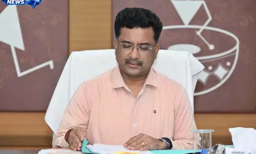 प्रमुख सचिव सोनमणि बोरा ने की छानबीन समिति की बैठक