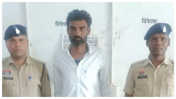 किसान सुसाइड मामले में पड़ोसी गिरफ्तार, धमकी देने का आरोप किसान सुसाइड मामले में पड़ोसी गिरफ्तार, धमकी देने का आरोप