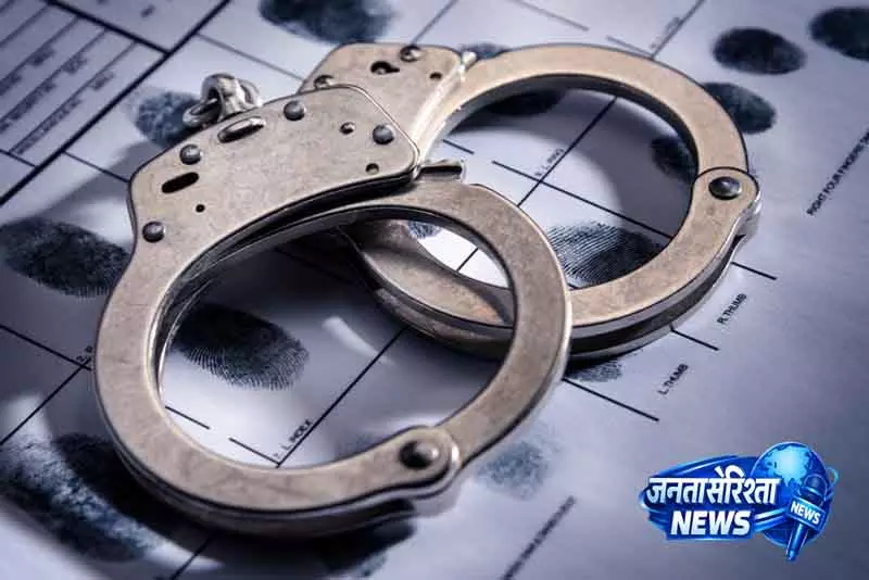 Delhi में गोलीबारी के बाद भाऊ गैंग का सदस्य गिरफ्तार Delhi में गोलीबारी के बाद भाऊ गैंग का सदस्य गिरफ्तार