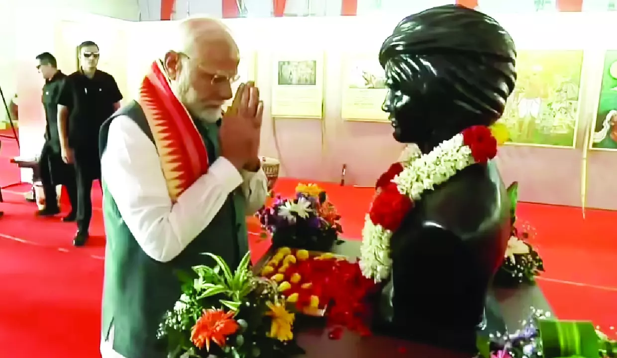 बिरसा मुंडा की विरासत एक पीढ़ी को सशक्त बनाती है बिरसा मुंडा की विरासत एक पीढ़ी को सशक्त बनाती है