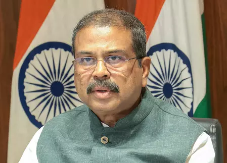 संसदीय समिति नीट, एनटीए और सीबीएसई परीक्षा मुद्दों की समीक्षा करेगी संसदीय समिति नीट, एनटीए और सीबीएसई परीक्षा मुद्दों की समीक्षा करेगी