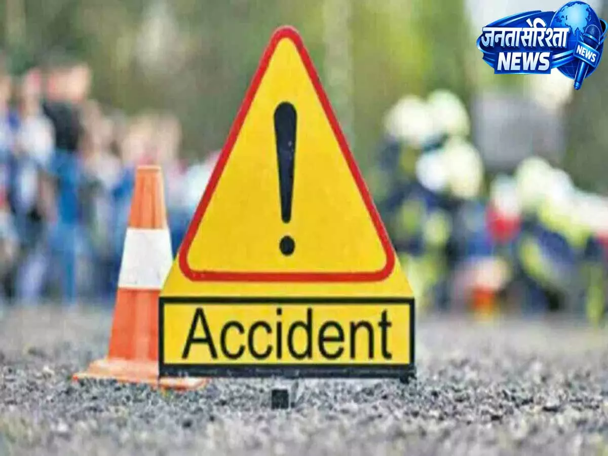 Hyderabad: तेज़ रफ्तार कार TGSRTC बस से भिड़ी, रामनाथपुर में सड़क दुर्घटना Hyderabad: तेज़ रफ्तार कार TGSRTC बस से भिड़ी, रामनाथपुर में सड़क दुर्घटना
