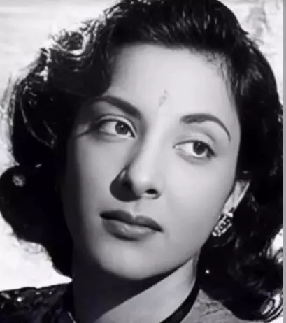 नरगिस दत्त की जयंती पर जैकी श्रॉफ ने किया याद, तस्वीर शेयर कर कहा- दिलों में सदैव रहेंगी नरगिस दत्त की जयंती पर जैकी श्रॉफ ने किया याद, तस्वीर शेयर कर कहा- दिलों में सदैव रहेंगी