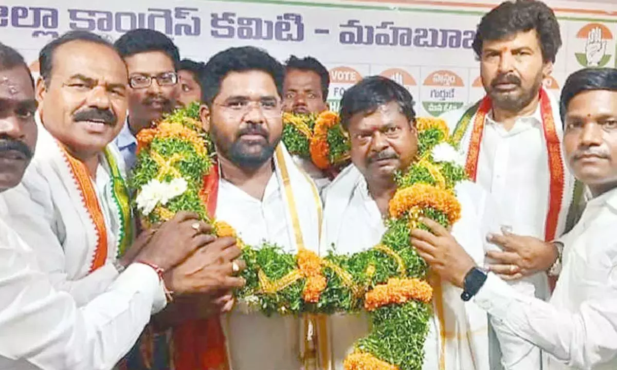 Telangana: रेवंत रेड्डी धोबियों के कल्याण के लिए प्रतिबद्ध Telangana: रेवंत रेड्डी धोबियों के कल्याण के लिए प्रतिबद्ध