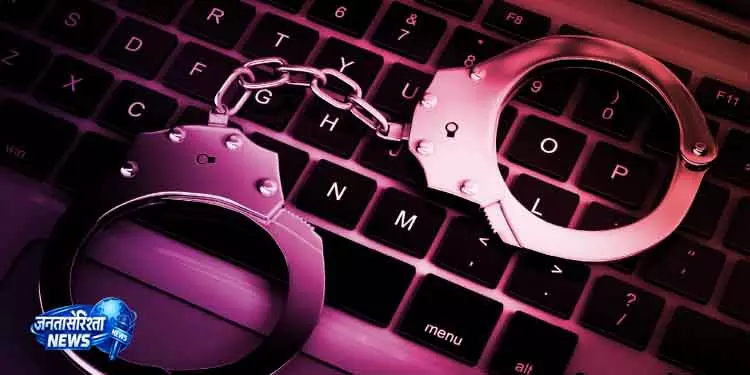 Odisha में जुआ रैकेट का भंडाफोड़, 26 लोग पकड़े गए Odisha में जुआ रैकेट का भंडाफोड़, 26 लोग पकड़े गए