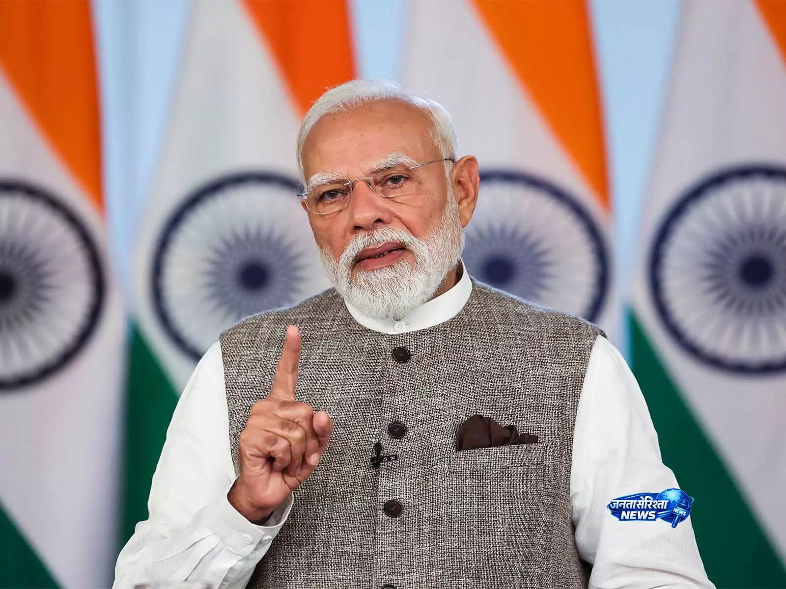 PM मोदी ने PM स्वनिधि योजना के 6 साल पूरे होने का जश्न मनाया, रेहड़ी-पटरी वालों को सशक्त बनाया PM मोदी ने PM स्वनिधि योजना के 6 साल पूरे होने का जश्न मनाया, रेहड़ी-पटरी वालों को सशक्त बनाया