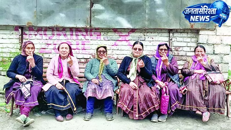लाहुल-स्पीति में 69 प्रतिशत से ज्यादा वोटिंग लाहुल-स्पीति में 69 प्रतिशत से ज्यादा वोटिंग
