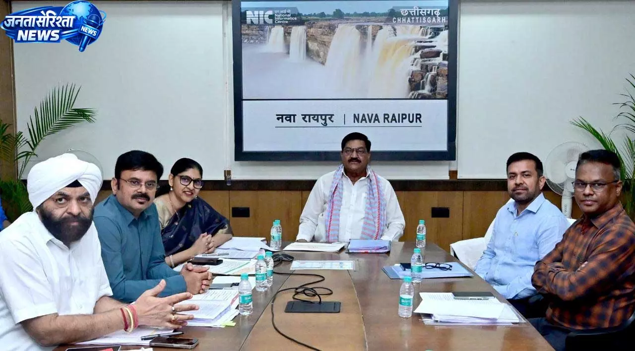 खाद्य मंत्री दयालदास बघेल ने ली मंत्री मण्डलीय उप समिति की बैठक खाद्य मंत्री दयालदास बघेल ने ली मंत्री मण्डलीय उप समिति की बैठक