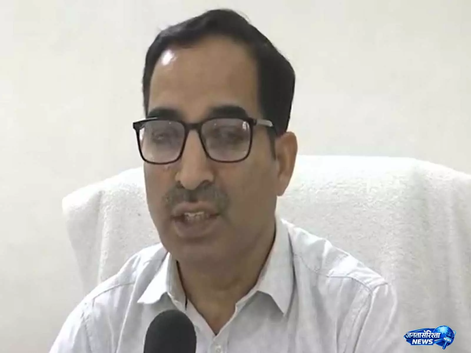 Delhi: स्कूल ऑफ़ प्लानिंग एंड आर्किटेक्चर की इमारत में लगी आग पर काबू पाया गया, जांच शुरू Delhi: स्कूल ऑफ़ प्लानिंग एंड आर्किटेक्चर की इमारत में लगी आग पर काबू पाया गया, जांच शुरू