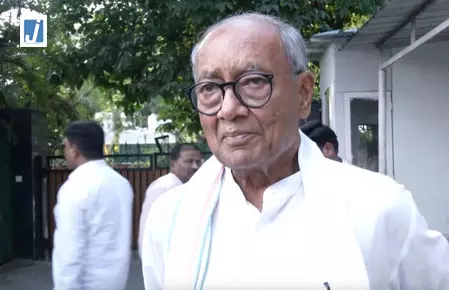 नीट पेपर लीक मामले में दिग्विजय सिंह ने केंद्रीय शिक्षा मंत्री के इस्तीफे की मांग की नीट पेपर लीक मामले में दिग्विजय सिंह ने केंद्रीय शिक्षा मंत्री के इस्तीफे की मांग की
