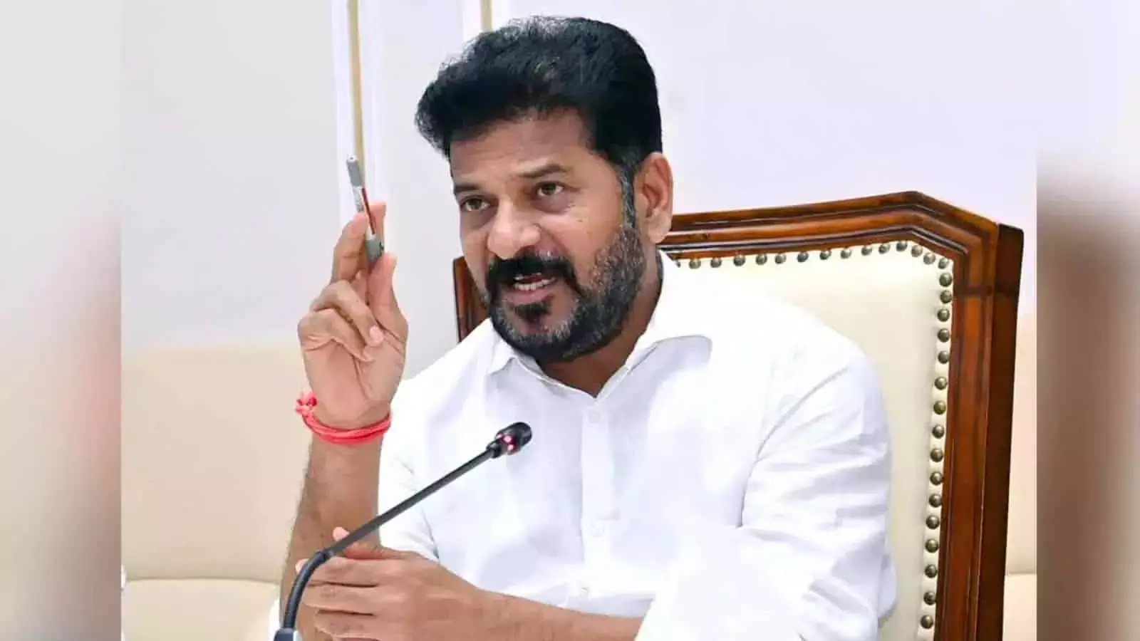 Hyderabad: धान, फसल खरीद पर सीएम रेवंत ने केंद्र को दी चेतावनी Hyderabad: धान, फसल खरीद पर सीएम रेवंत ने केंद्र को दी चेतावनी