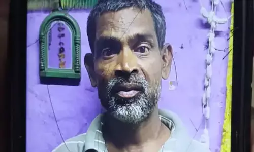 कूलर में चिपका बुजुर्ग, भिलाई की घटना, मौत कूलर में चिपका बुजुर्ग, भिलाई की घटना, मौत